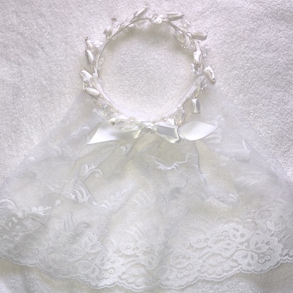 Veil Rosebud wreath - Picture 3 of 4